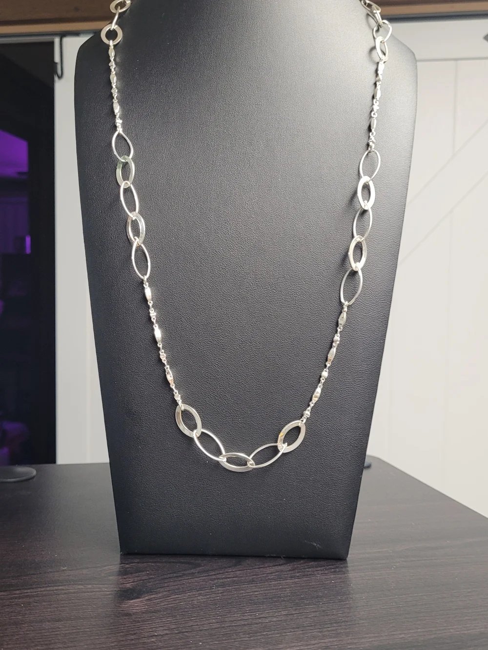 Hand Crafted Silver Tone Open Oval Link Necklace